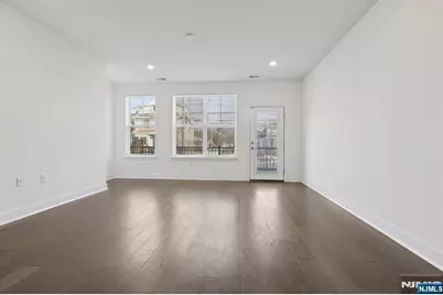 379 Main, Little Falls Township, NJ 07424 - Photo 10