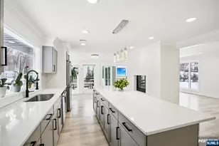 56 Pinehill Dr, Upper Saddle River, NJ 07458 - Photo 6