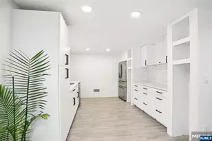 56 Pinehill Dr, Upper Saddle River, NJ 07458 - Photo 32