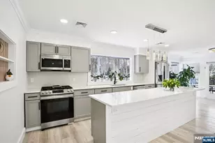 56 Pinehill Dr, Upper Saddle River, NJ 07458 - Photo 16