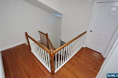 8 Crestwood Mews, Allendale, NJ 07401 - Photo 12
