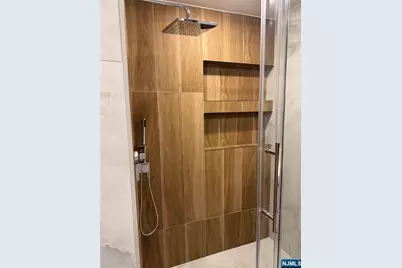 7 Sterling Place 1 #1, Edgewater, NJ 07020 - Photo 24