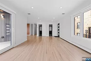 7 Sterling Pl 1, Edgewater, NJ 07020 - Photo 10