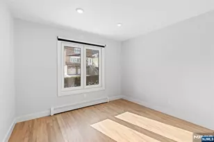 7 Sterling Pl 1, Edgewater, NJ 07020 - Photo 30