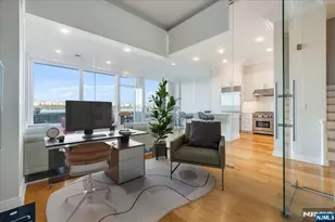 3 Somerset 113, Edgewater, NJ 07020 - Photo 18