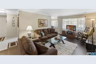 2309 Hemingway Lane 2309 #2309, Mahwah, NJ 07430 - Photo 20