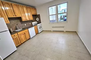 249 Riverview Pl C, Cliffside Park, NJ 07010 - Photo 4