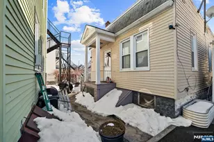 419 Hamilton St, Harrison, NJ 07029 - Photo 36