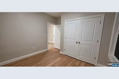 115 Wallington Avenue 1 #1, Wallington, NJ 07057 - Photo 8