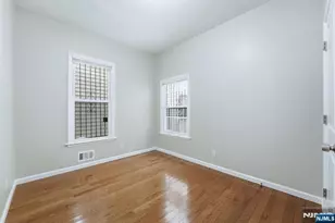 314 W 7th Ave, Newark, NJ 07107 - Photo 8