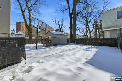 314 W 7th Avenue, Newark, NJ 07107 - Photo 36