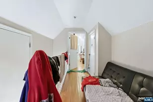 314 W 7th Ave, Newark, NJ 07107 - Photo 22