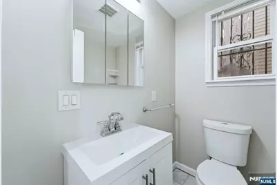 314 W 7th Avenue, Newark, NJ 07107 - Photo 10