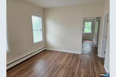 9 Wadsworth Street 2 #2, Wallington, NJ 07057 - Photo 6
