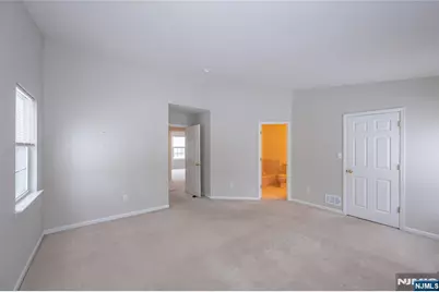 63 Hickory Way 5606 #5606, Mount Arlington, NJ 07856 - Photo 14