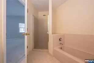 63 Hickory Way 5606, Mount Arlington, NJ 07856 - Photo 22