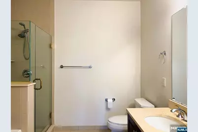 1305 Windsor Park Court 305 #305, Englewood, NJ 07631 - Photo 10