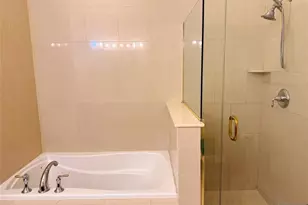 1305 Windsor Park Ct 305, Englewood, NJ 07631 - Photo 20