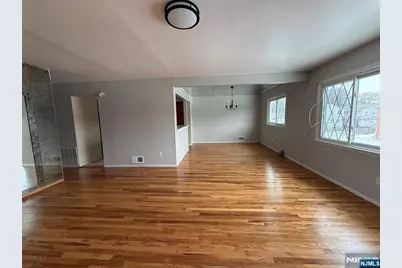 17 Daka Court 2 #2, Bloomfield, NJ 07003 - Photo 4