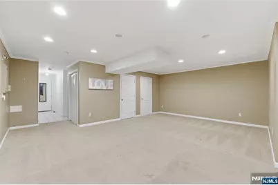 402 Dalton Court, Denville, NJ 07834 - Photo 14