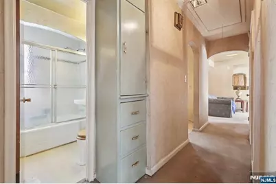 261 Idaho Street, Paramus, NJ 07652 - Photo 18