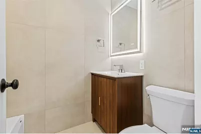7 Sterling Place 2 #2, Edgewater, NJ 07020 - Photo 30