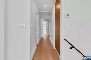 7 Sterling Pl 2, Edgewater, NJ 07020 - Photo 18