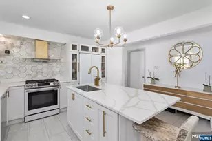 214 Morris St, Fairview, NJ 07022 - Photo 8