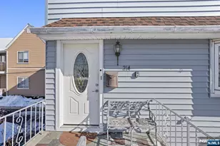 214 Morris St, Fairview, NJ 07022 - Photo 4
