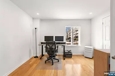 316 Nelson Court, Edgewater, NJ 07020 - Photo 18