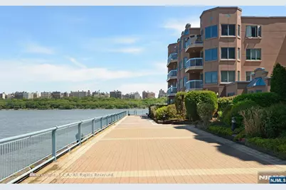 316 Nelson Court, Edgewater, NJ 07020 - Photo 24