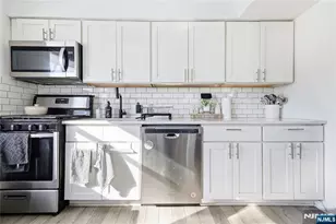 196 Merritt Ave, Bergenfield, NJ 07621 - Photo 8