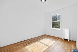 137 Kensington Ave 405, Jersey City, NJ 07304 - Photo 8