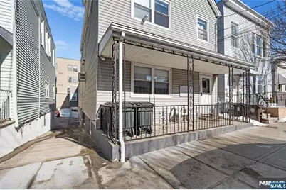 126 69th Street, Guttenberg, NJ 07093 - Photo 2