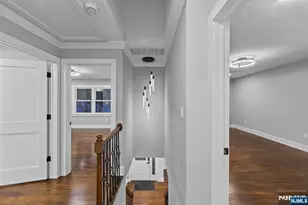 260 Washington Ave, Elmwood Park, NJ 07407 - Photo 18