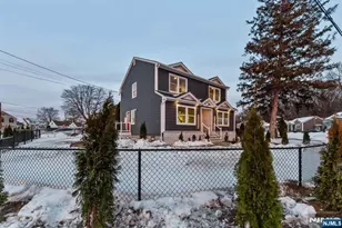 260 Washington Ave, Elmwood Park, NJ 07407 - Photo 4