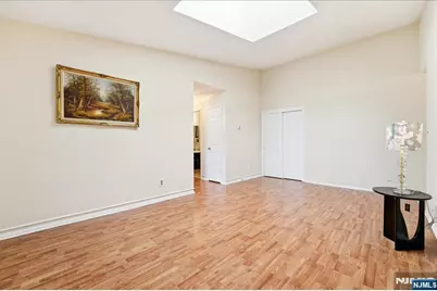 297 Alpine Way C #C, Woodbridge Township, NJ 07095 - Photo 12