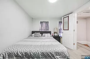 418 10th St, Newark, NJ 07103 - Photo 16