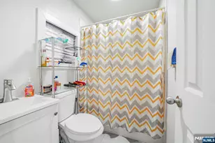 418 10th St, Newark, NJ 07103 - Photo 20