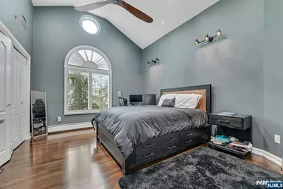 38 Geraldine Road, Englewood Cliffs, NJ 07632 - Photo 24