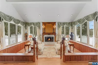 510 Hampton Hill Road, Franklin Lakes, NJ 07417 - Photo 10