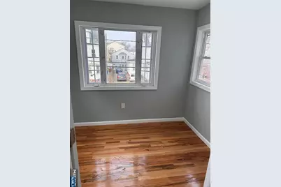 22 Knickerbocker Avenue, Paterson, NJ 07503 - Photo 8