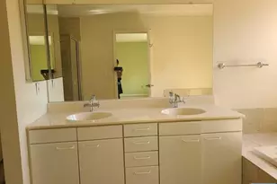 10 Peabody Ct 1010, Teaneck Township, NJ 07666 - Photo 18