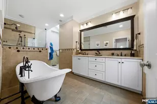 461 Arthur Terrace, Paramus, NJ 07652 - Photo 20