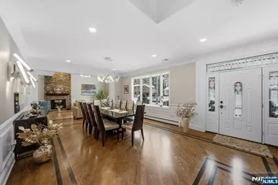 461 Arthur Terrace, Paramus, NJ 07652 - Photo 4