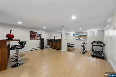 461 Arthur Terrace, Paramus, NJ 07652 - Photo 38