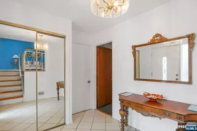 52 Deer Trail Road, Hillsdale, NJ 07642 - Photo 4