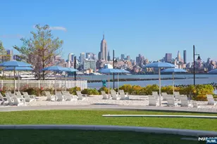 20 Newport Parkway 2609, Jersey City, NJ 07310 - Photo 22