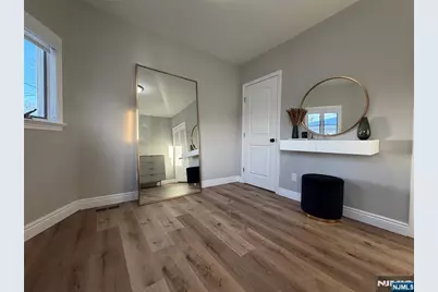 200 Forest Avenue, Lyndhurst Township, NJ 07071 - Photo 10