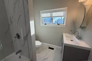 200 Forest Ave, Lyndhurst Township, NJ 07071 - Photo 8